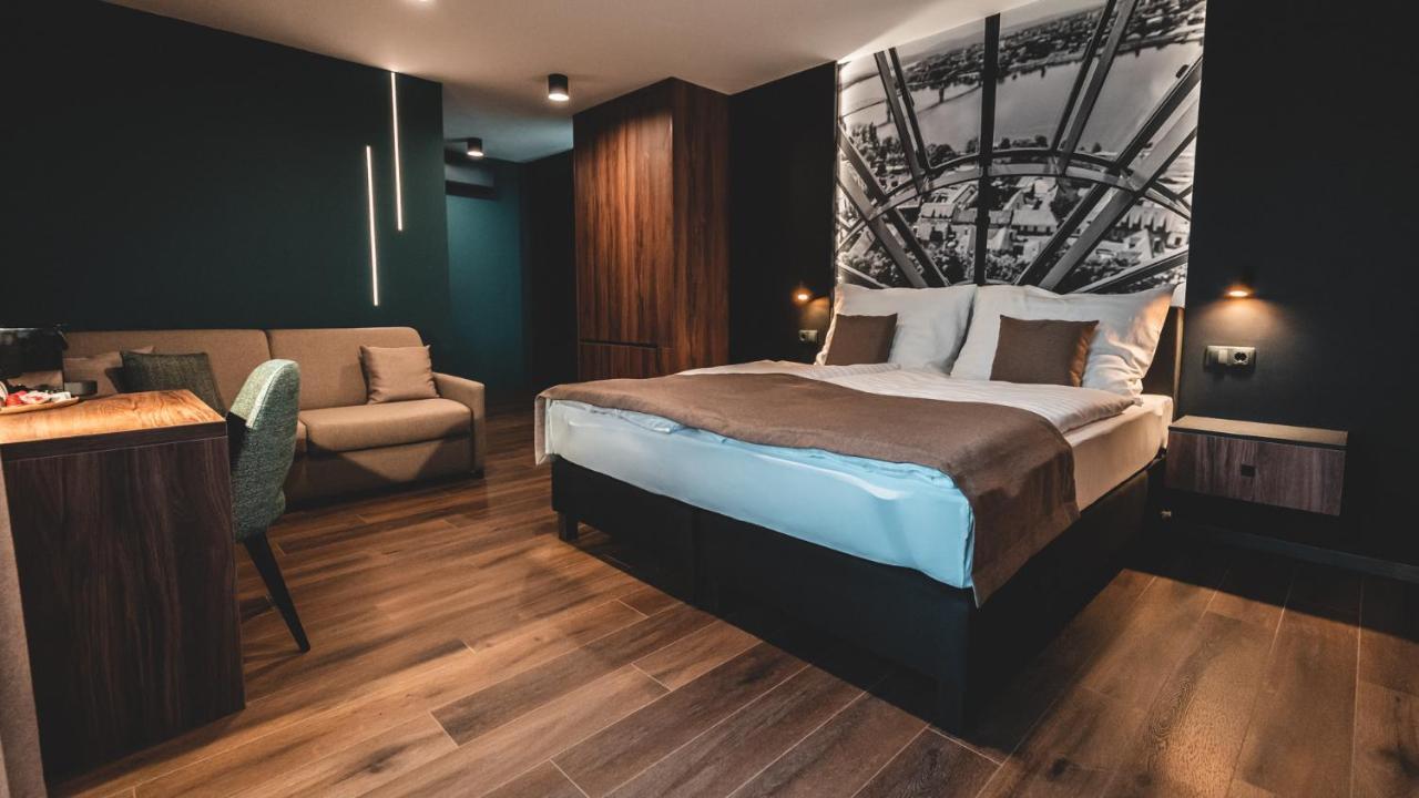Mediterraneo Luxury Room Esztergom Ngoại thất bức ảnh