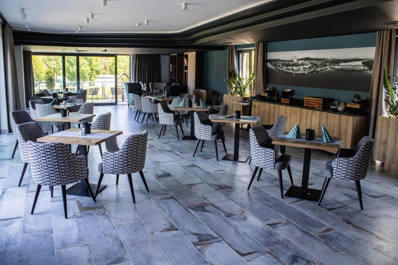 Mediterraneo Luxury Room Esztergom Ngoại thất bức ảnh
